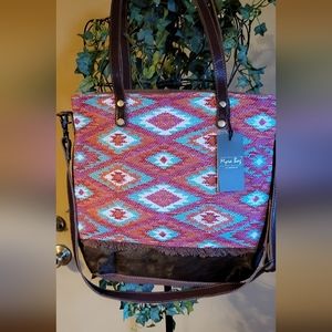 NWT MYRA BAG Pink CharmTote Bag